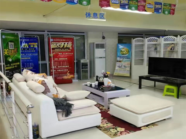 国产 成年妇  视频 洁希亚国际洗衣唐城小区店