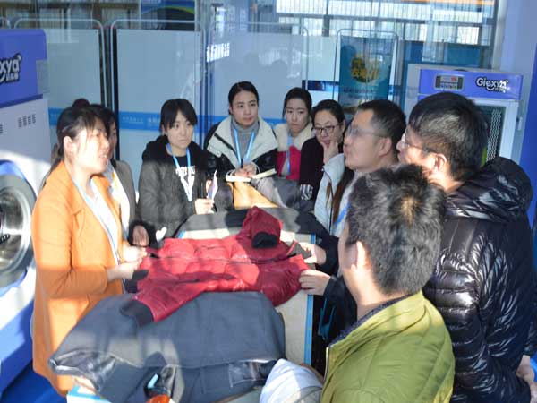 古典武侠久久综合长篇 干洗店成本不知道?一篇资讯帮你了解干洗店成本?
