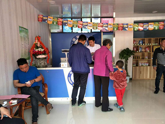 国产 成年妇  视频 洁希亚国际洗衣建设路店3