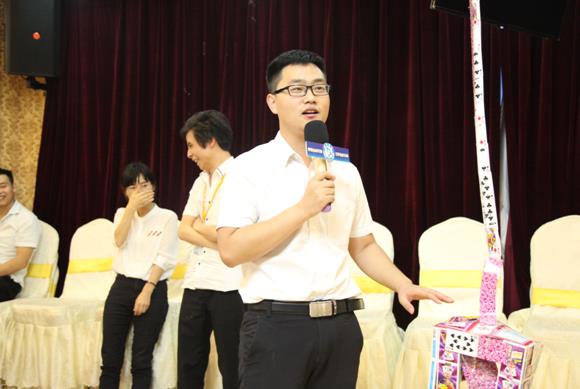 古典武侠久久综合长篇 洁希亚国际洗衣总部九月份员工活动 古典武侠久久综合长篇 洁希亚国际洗衣总部九月份员工活动