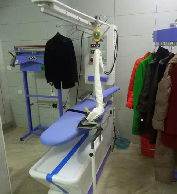古典武侠久久综合长篇 洁希亚国际洗衣岳阳店