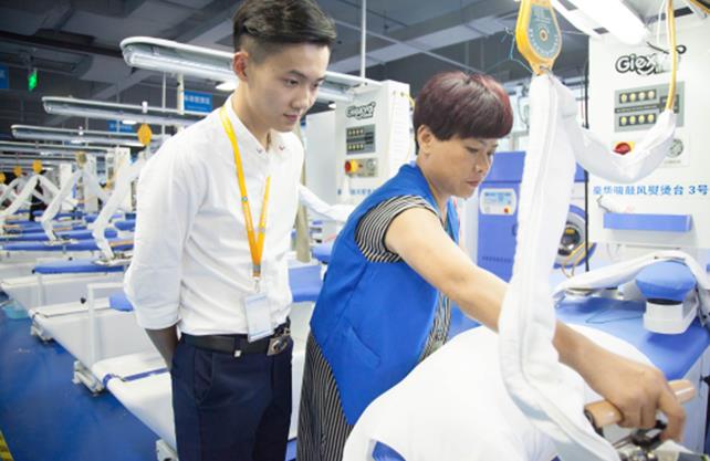 刚猛内射久久久久久久 北京洗衣店加盟洁希亚和加盟商亲如一家 刚猛内射久久久久久久 北京洗衣店加盟洁希亚和加盟商亲如一家